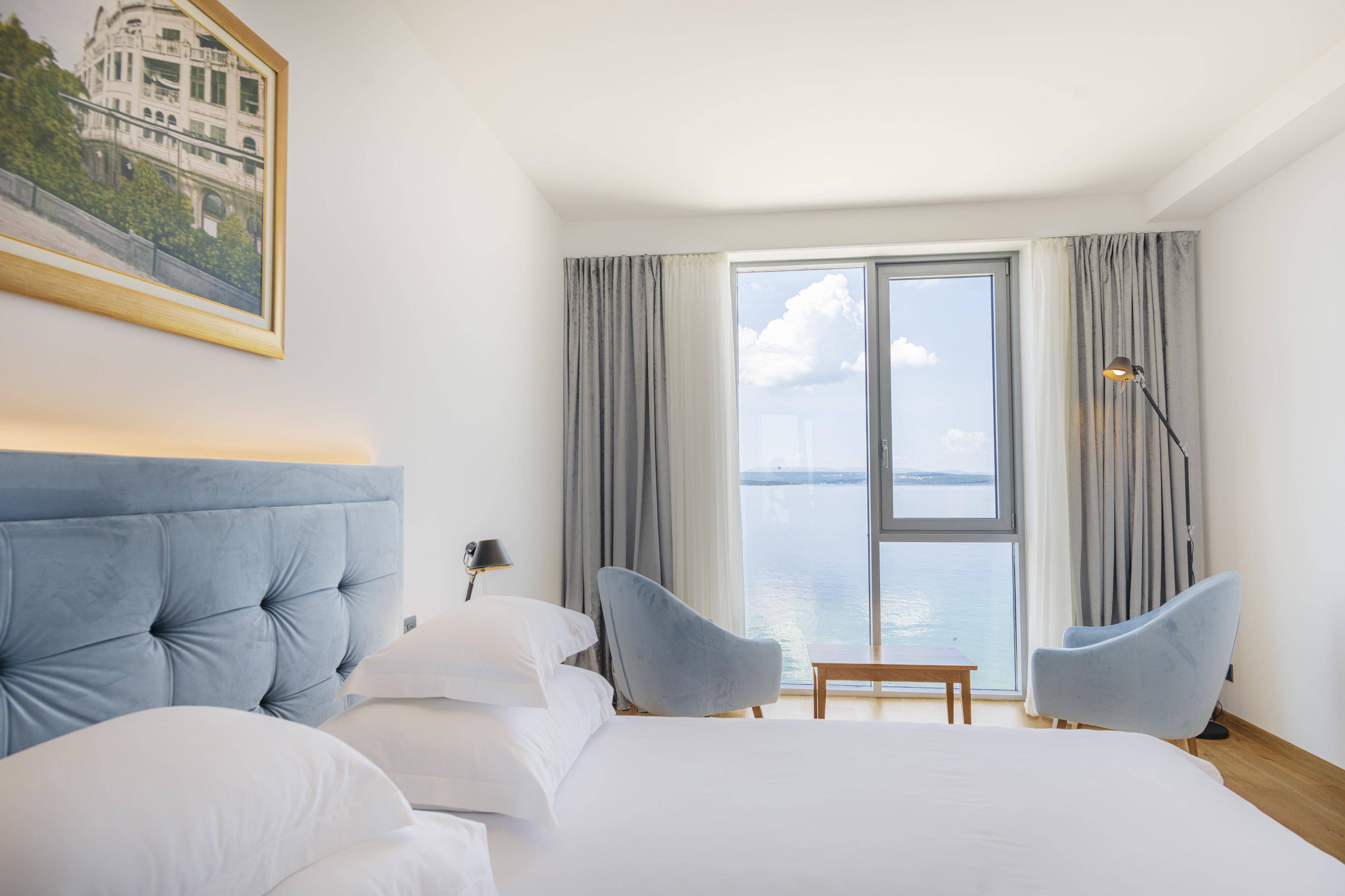 Hotel Miramare Crikvenica Eksteriør billede Deluxe room with sea view