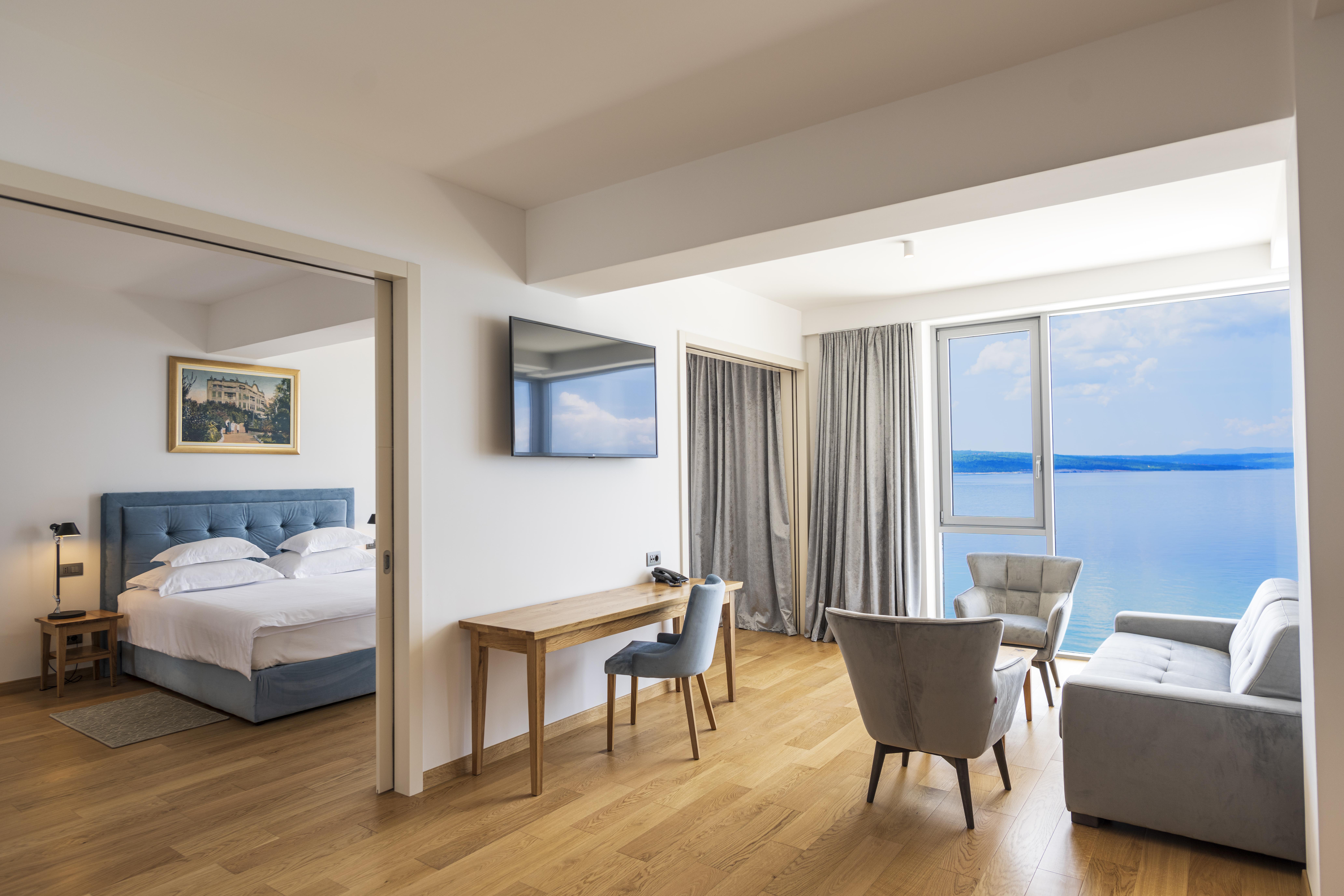 Hotel Miramare Crikvenica Eksteriør billede Suite